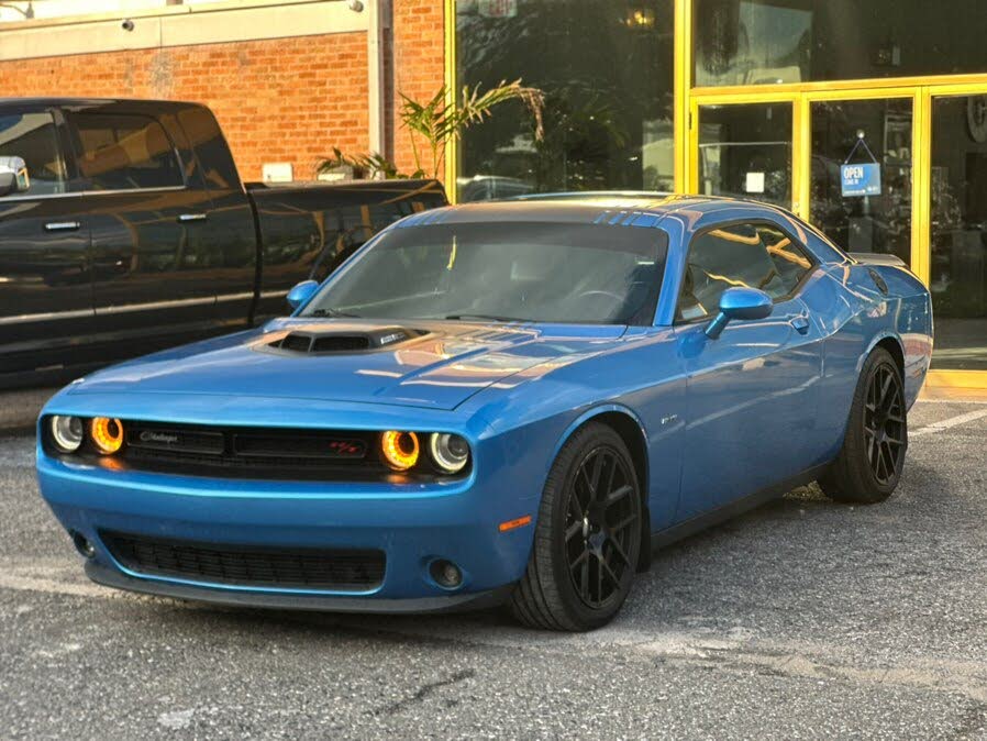 2015 Dodge Challenger R/T Plus Shaker