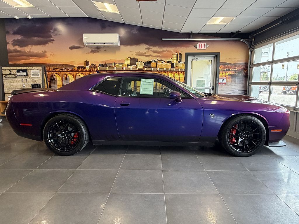 2016 Dodge Challenger SRT Hellcat