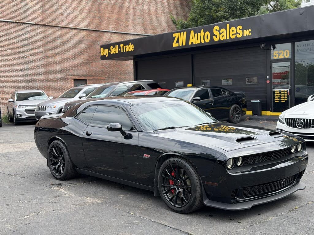2015 Dodge Challenger SRT 392