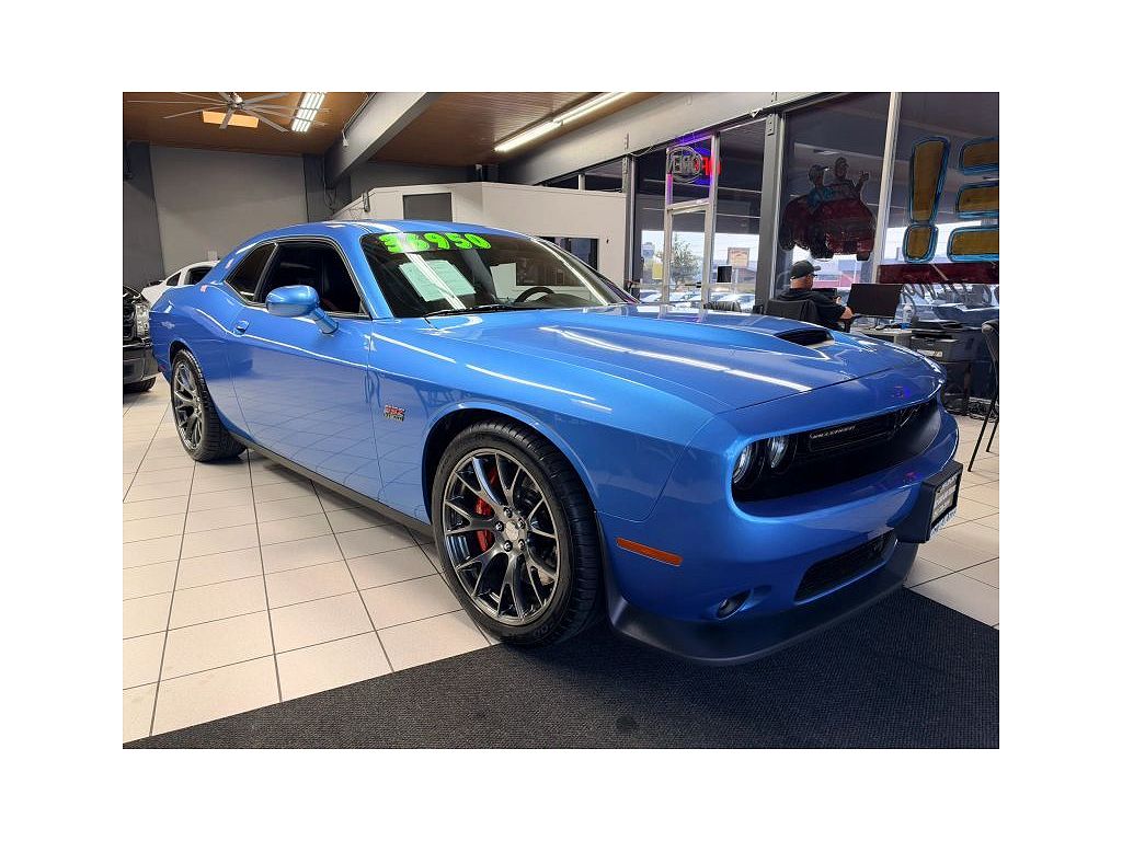 2016 Dodge Challenger SRT 392