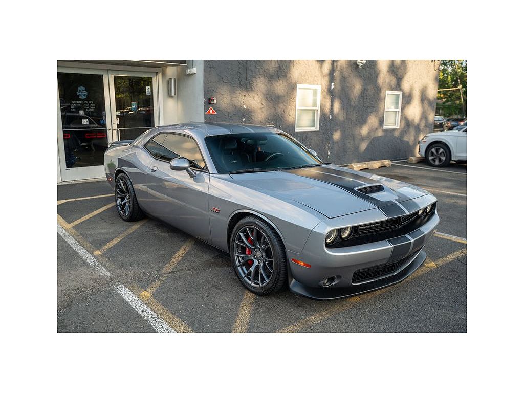 2016 Dodge Challenger SRT 392