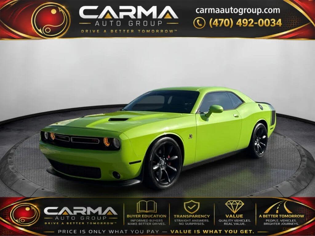 2015 Dodge Challenger R/T Scat Pack Shaker