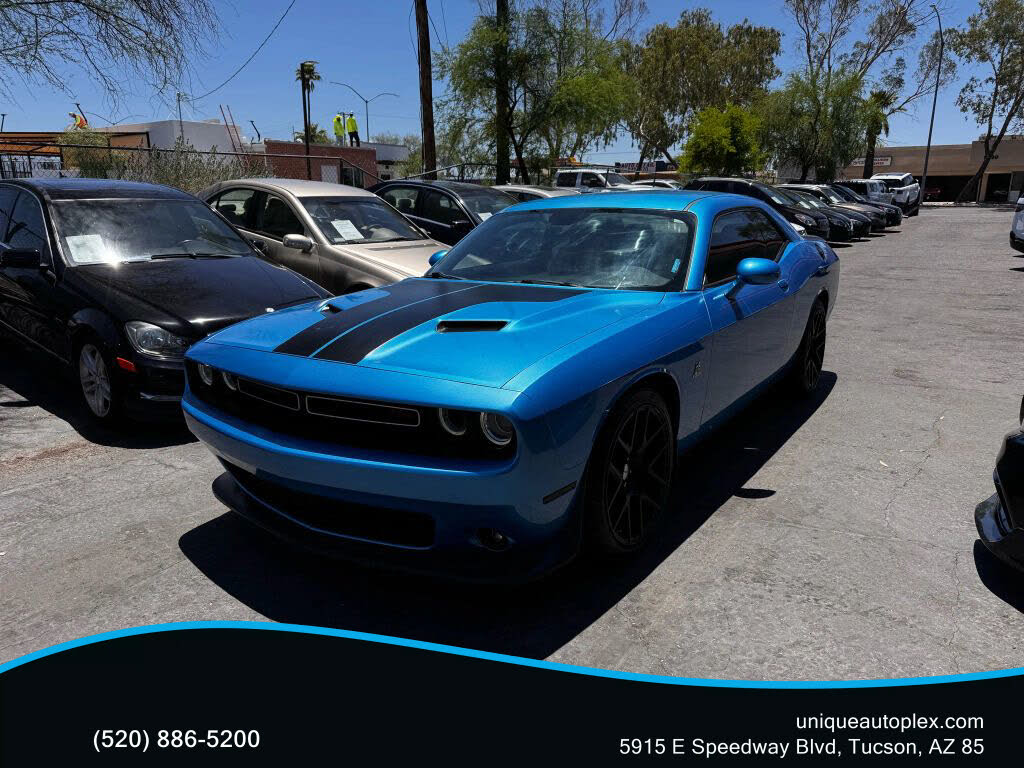 2015 Dodge Challenger R/T Scat Pack Shaker
