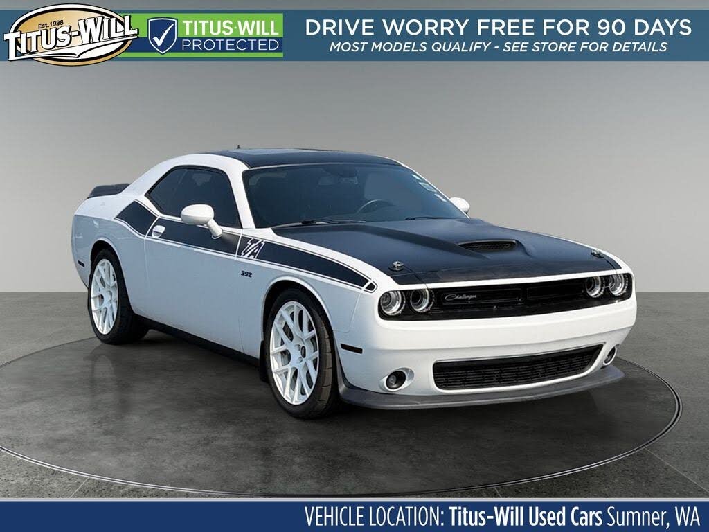 2017 Dodge Challenger 392 Hemi Scat Pack Shaker