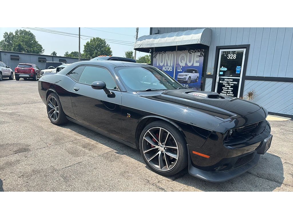 2016 Dodge Challenger 392 Hemi Scat Pack Shaker