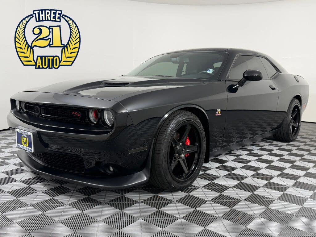 2018 Dodge Challenger 392 Hemi Scat Pack Shaker