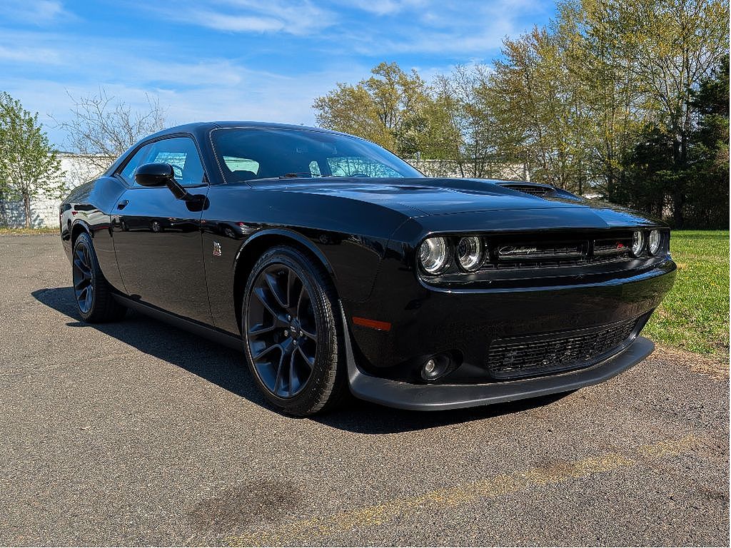2023 Dodge Challenger R/T Scat Pack Widebody