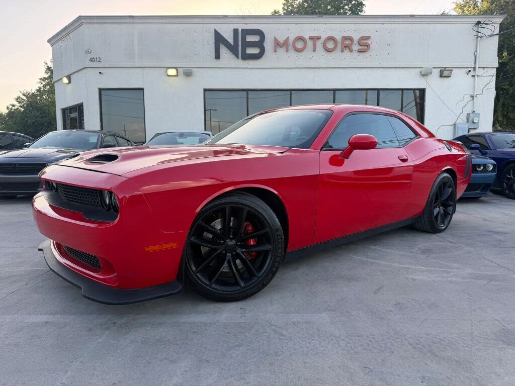 2018 Dodge Challenger 392 Hemi Scat Pack Shaker