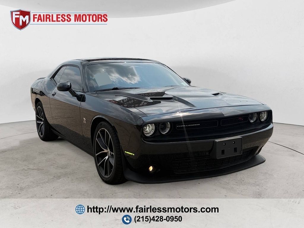 2018 Dodge Challenger 392 Hemi Scat Pack Shaker