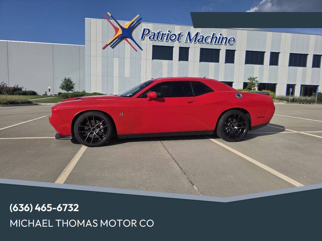 2015 Dodge Challenger R/T Scat Pack Shaker