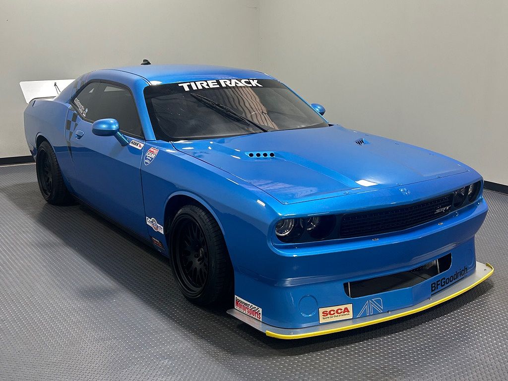 2016 Dodge Challenger 392 Hemi Scat Pack Shaker