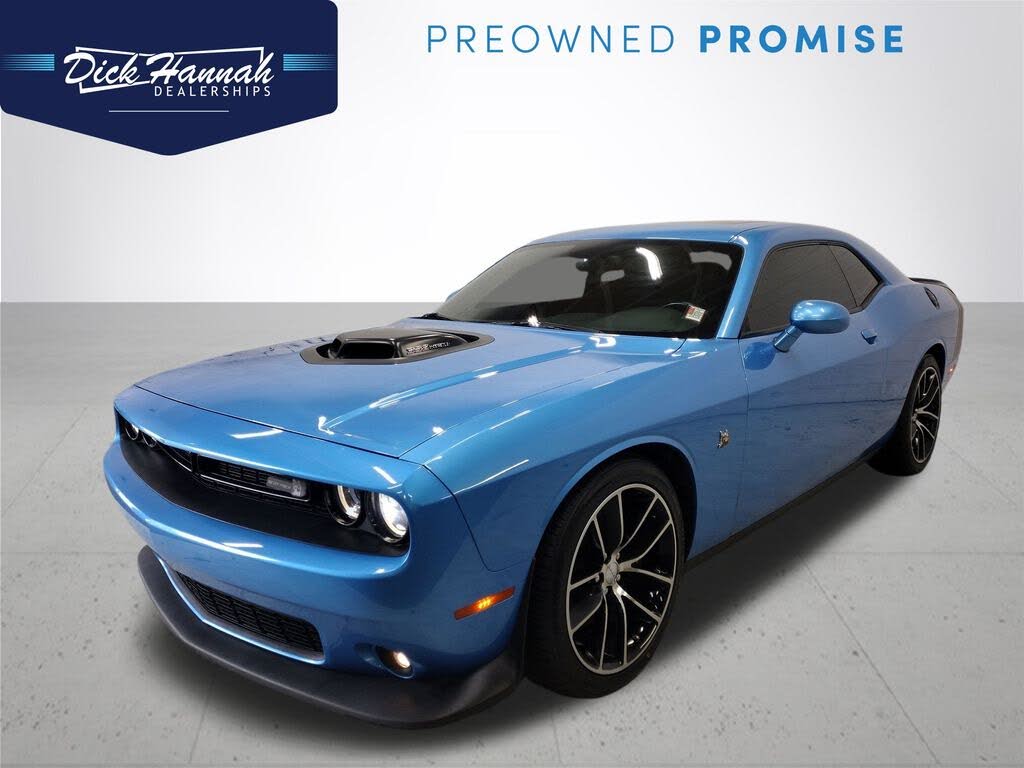 2016 Dodge Challenger 392 Hemi Scat Pack Shaker