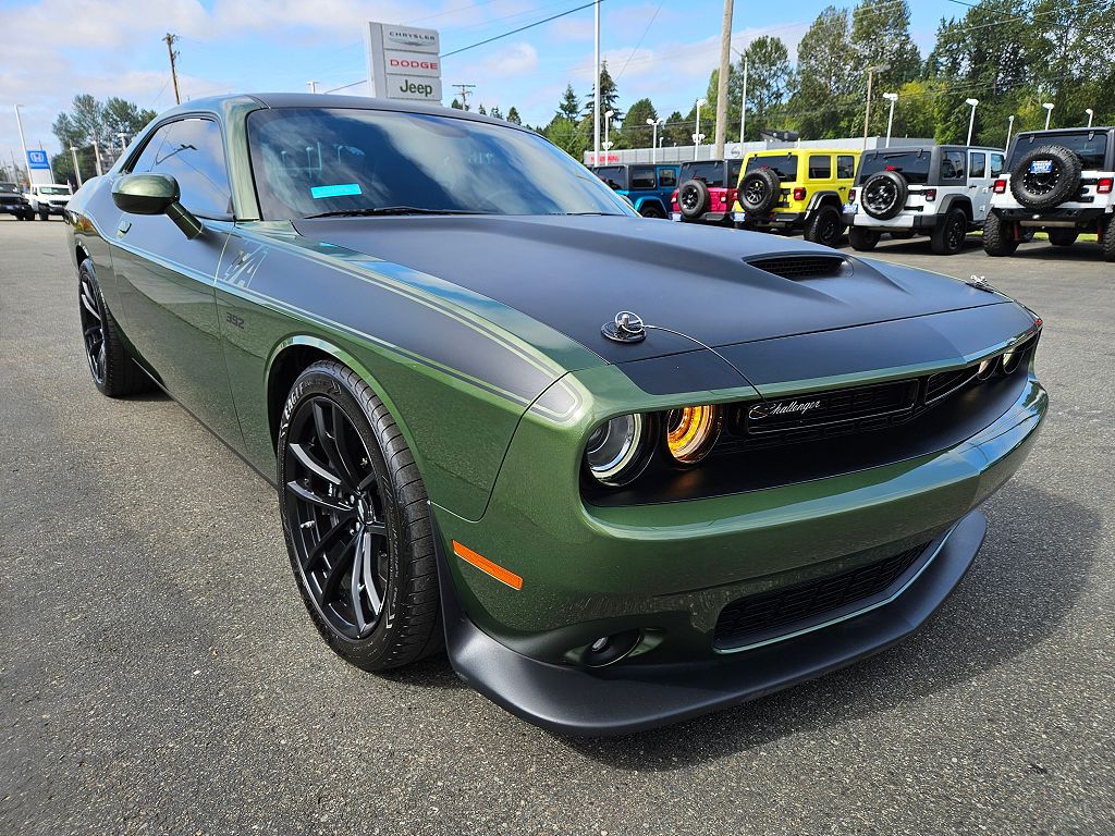 2018 Dodge Challenger 392 Hemi Scat Pack Shaker