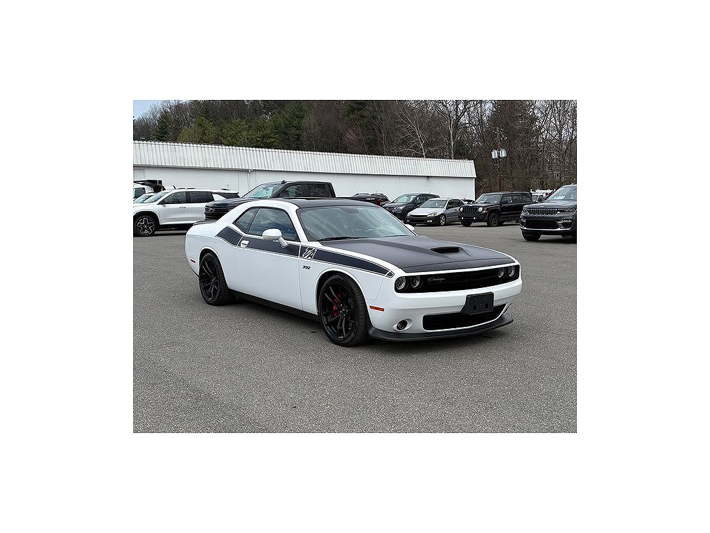 2022 Dodge Challenger R/T Scat Pack Widebody