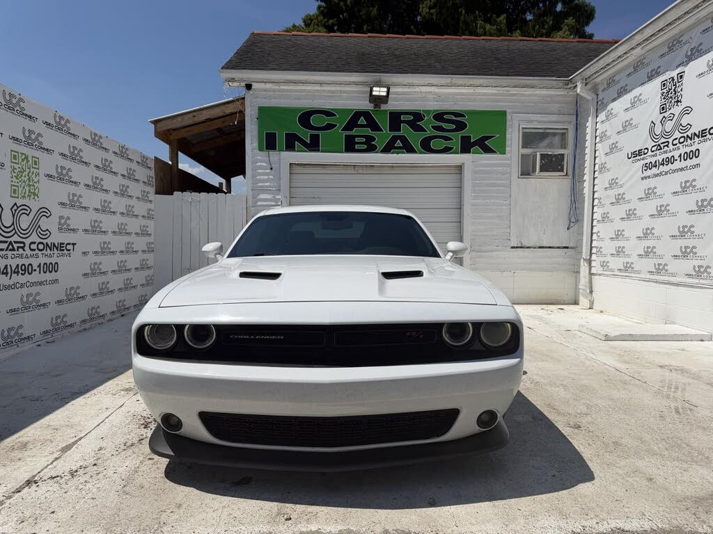 2016 Dodge Challenger 392 Hemi Scat Pack Shaker