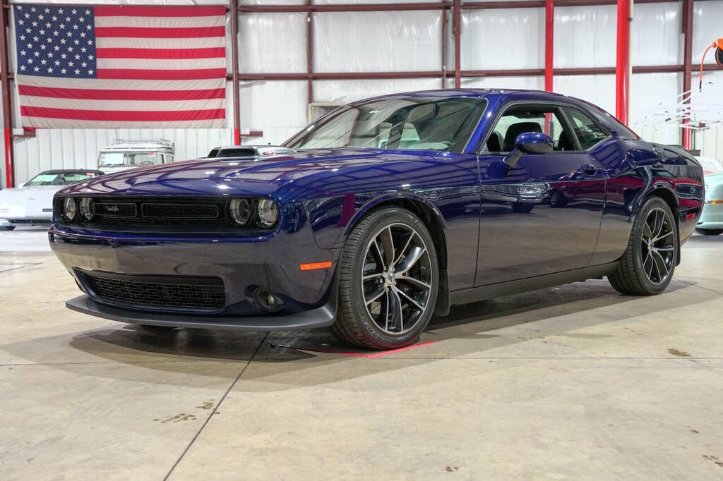 2017 Dodge Challenger 392 Hemi Scat Pack Shaker