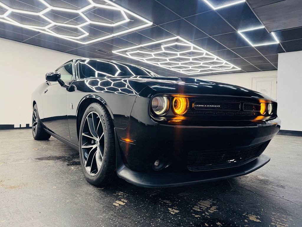 2018 Dodge Challenger 392 Hemi Scat Pack Shaker