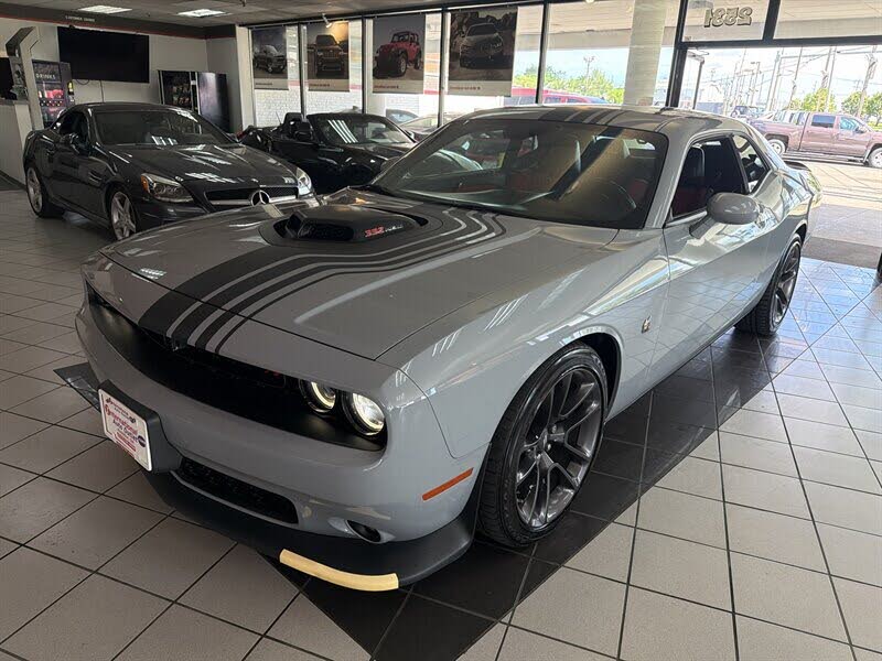 2022 Dodge Challenger R/T Scat Pack Widebody