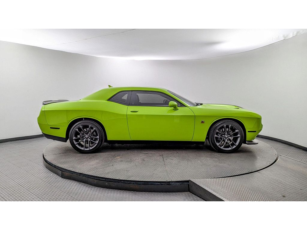 2023 Dodge Challenger R/T Scat Pack Widebody