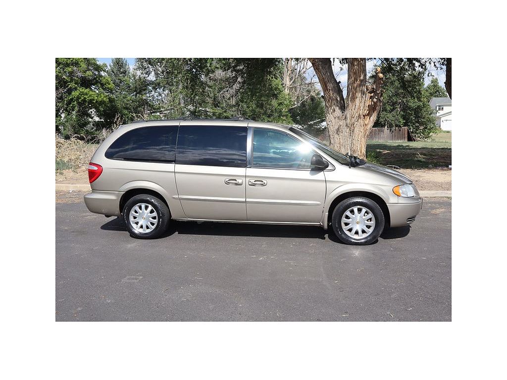 2002 Chrysler Town & Country EX