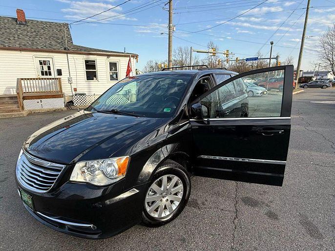 2015 Chrysler Town & Country Touring