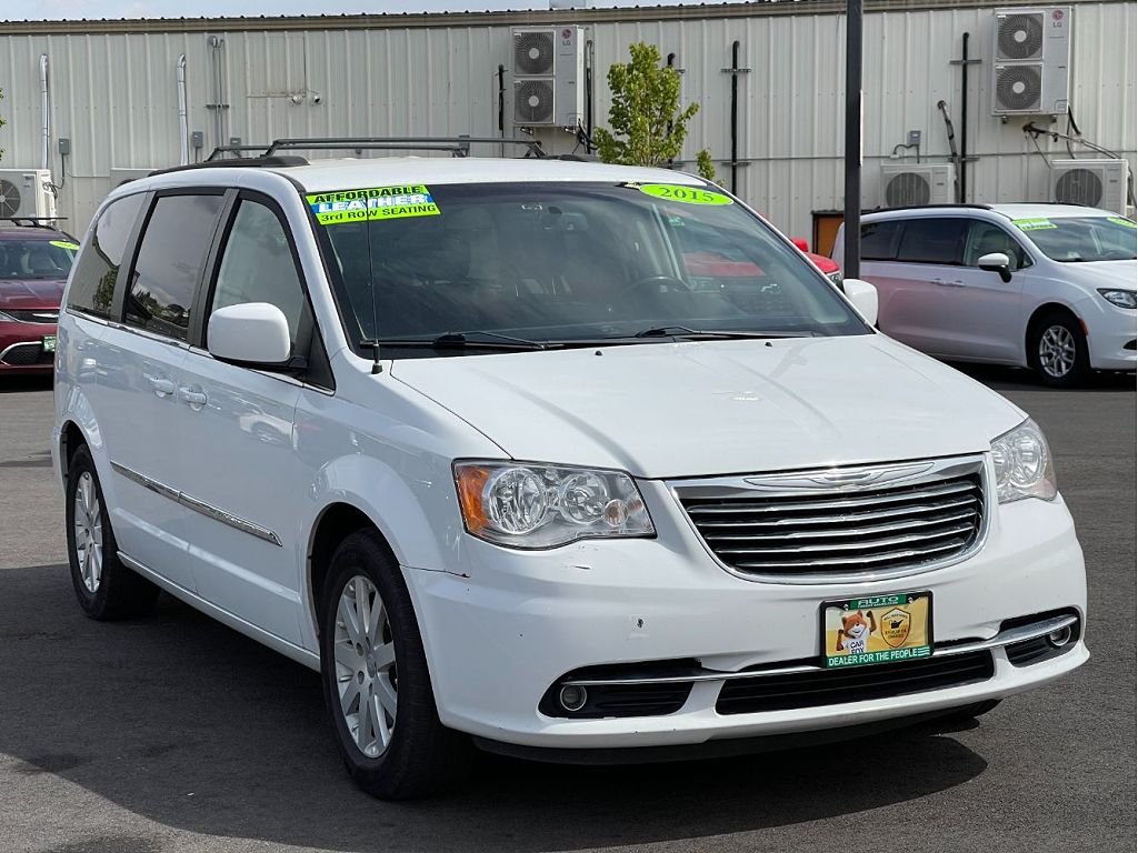 2015 Chrysler Town & Country Touring