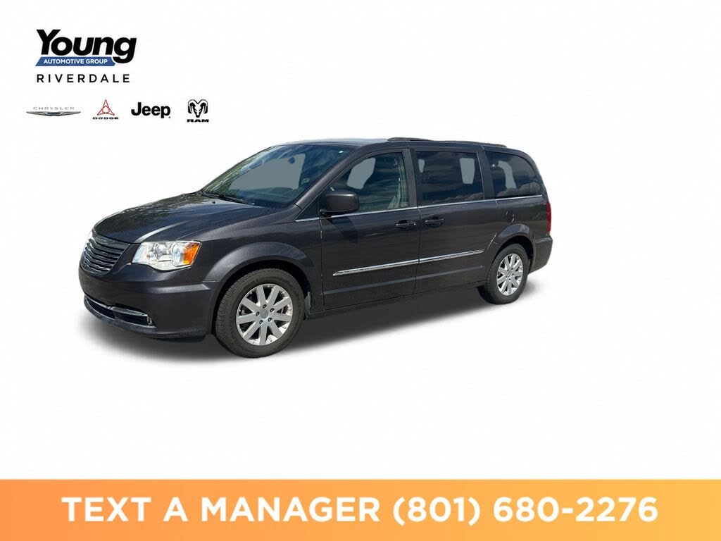 2016 Chrysler Town and Country Touring