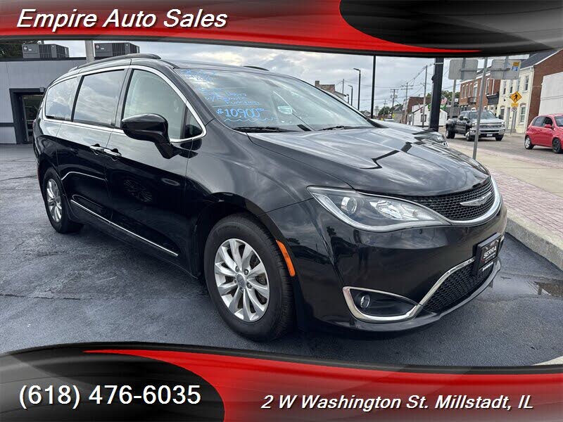 2017 Chrysler Pacifica Touring Plus