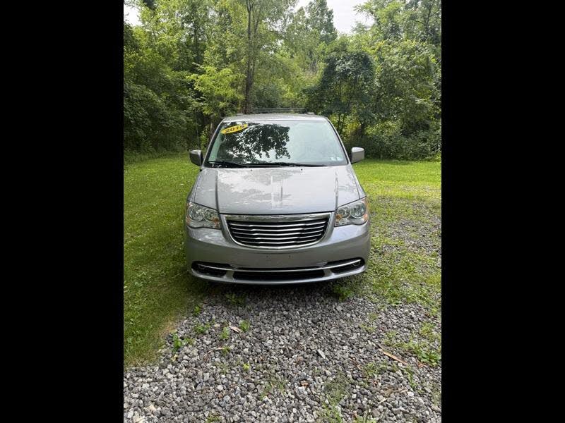 2015 Chrysler Town and Country Touring