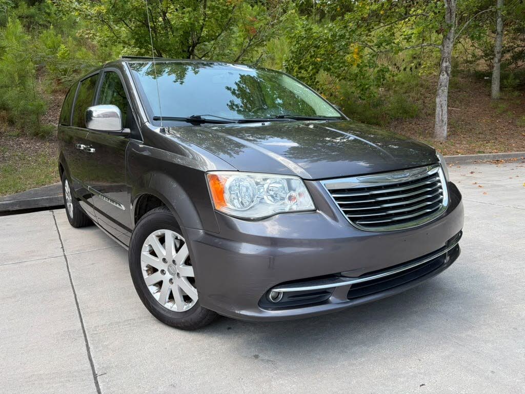 2015 Chrysler Town and Country Touring