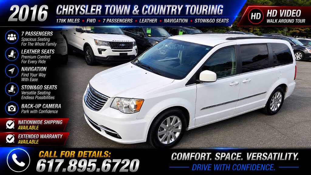2016 Chrysler Town and Country Touring