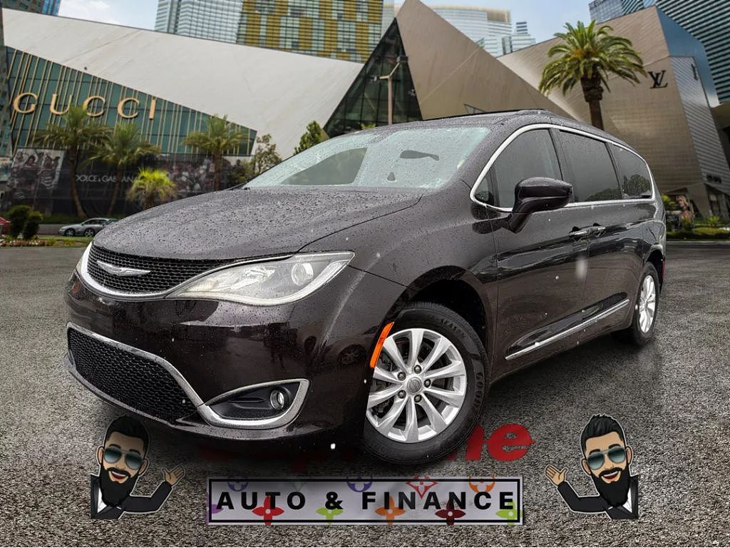2017 Chrysler Pacifica Touring Plus