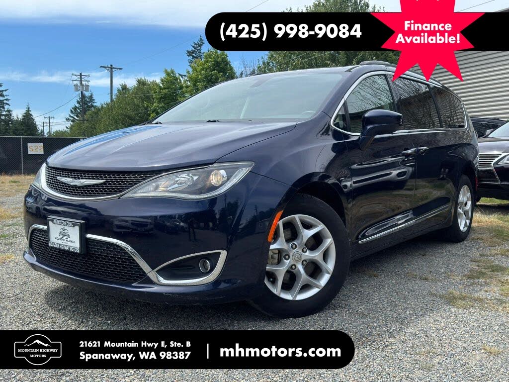 2017 Chrysler Pacifica Touring Plus