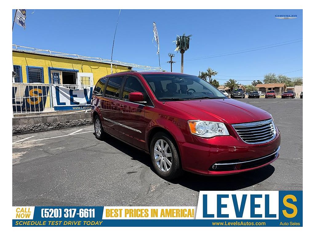 2013 Chrysler Town & Country Touring