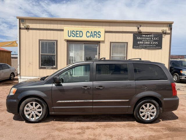2015 Chrysler Town & Country Touring