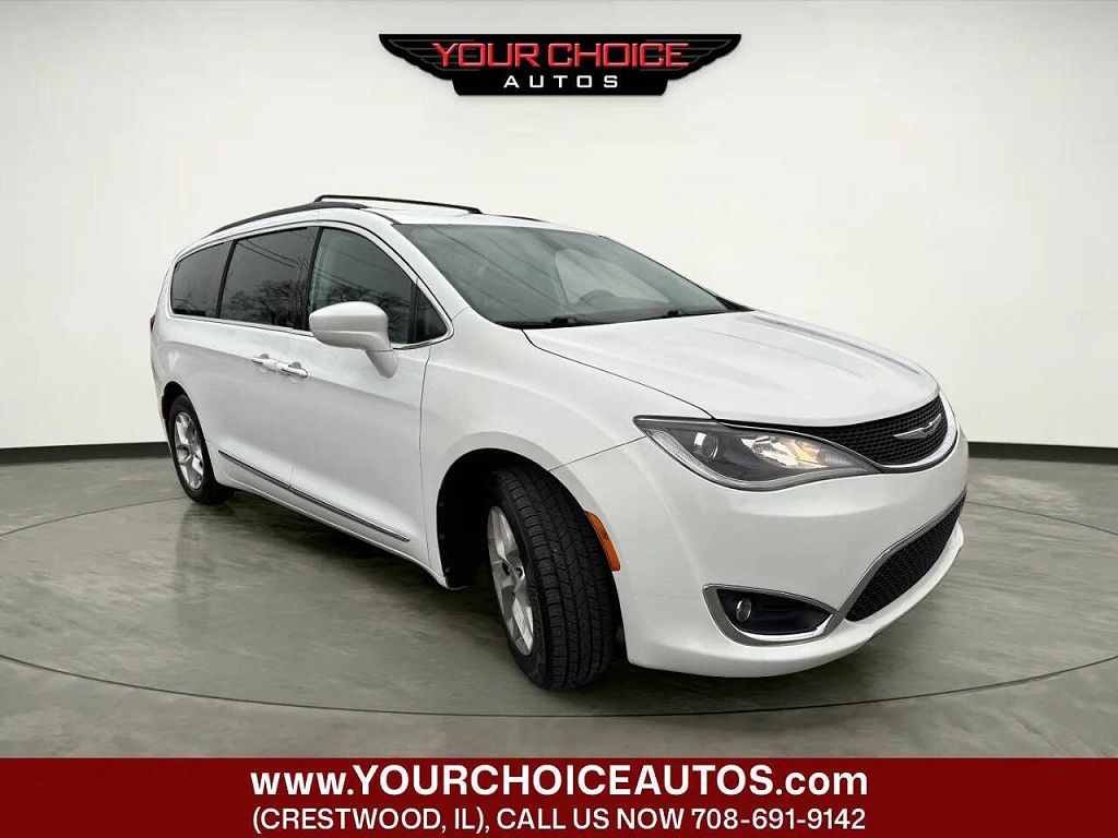 2017 Chrysler Pacifica Touring Plus