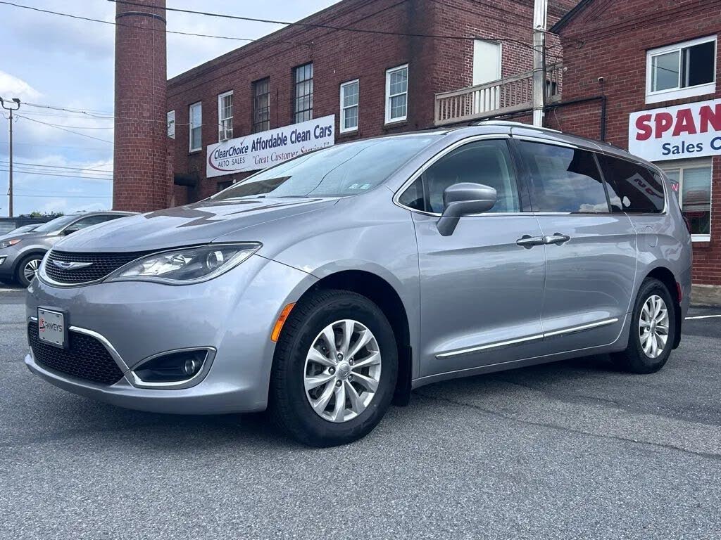 2018 Chrysler Pacifica Touring L