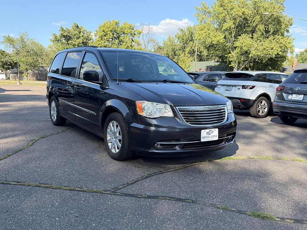 2014 Chrysler Town & Country Touring