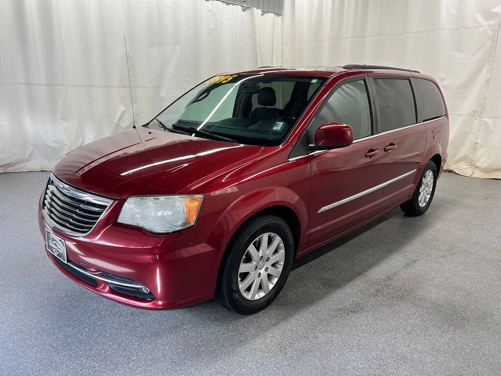 2014 Chrysler Town and Country Touring