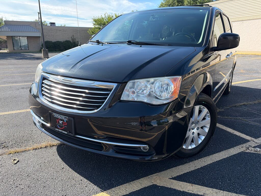 2015 Chrysler Town & Country Touring