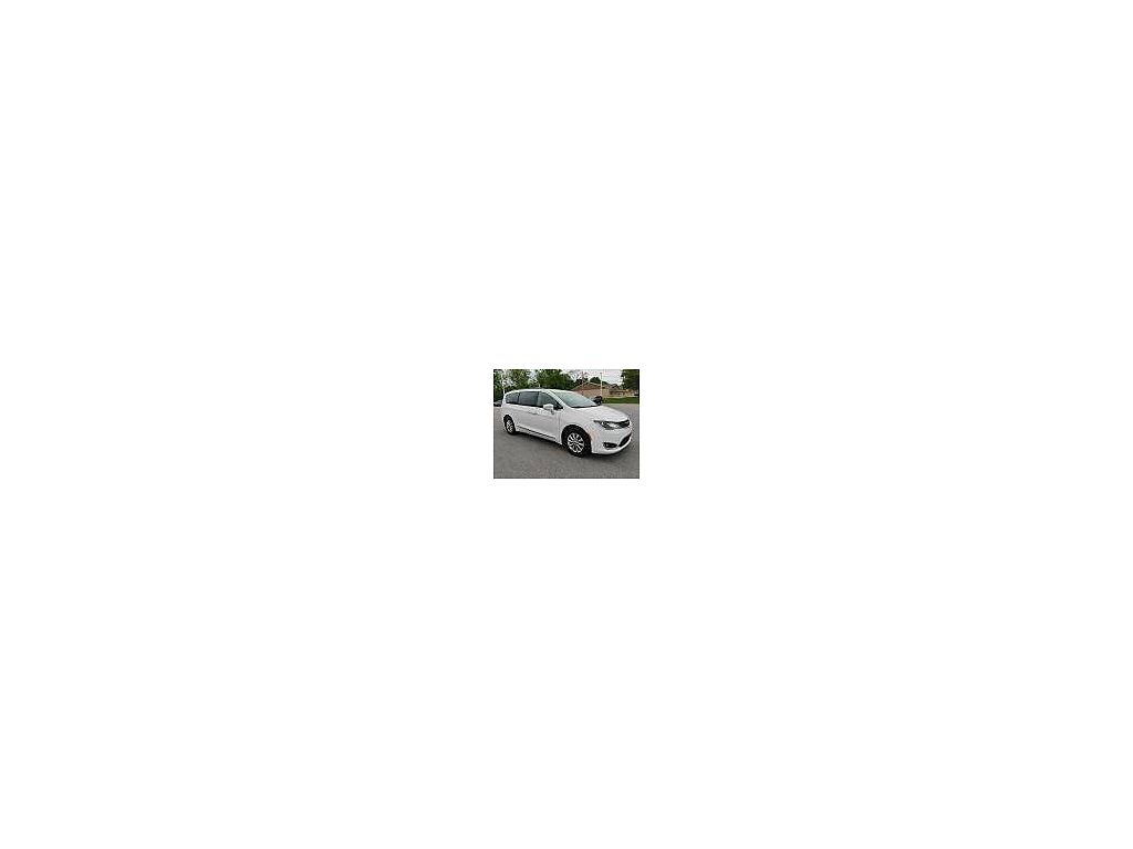 2017 Chrysler Pacifica Touring Plus