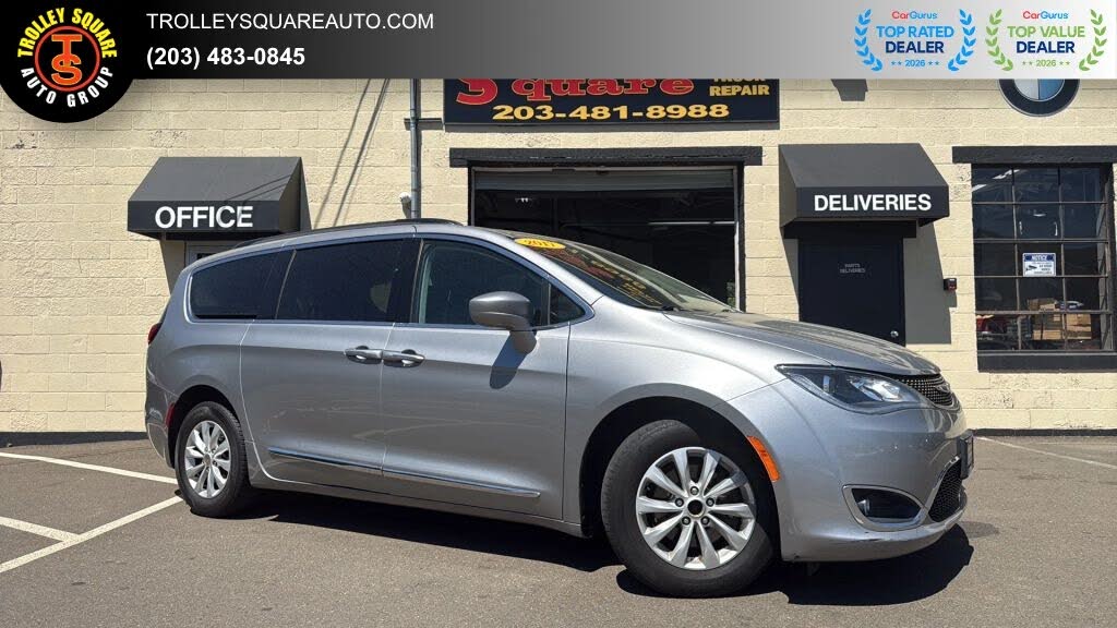 2017 Chrysler Pacifica Touring Plus
