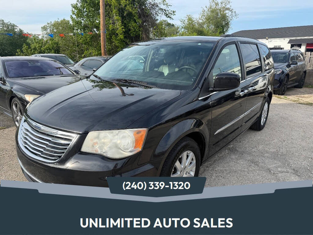 2014 Chrysler Town and Country Touring