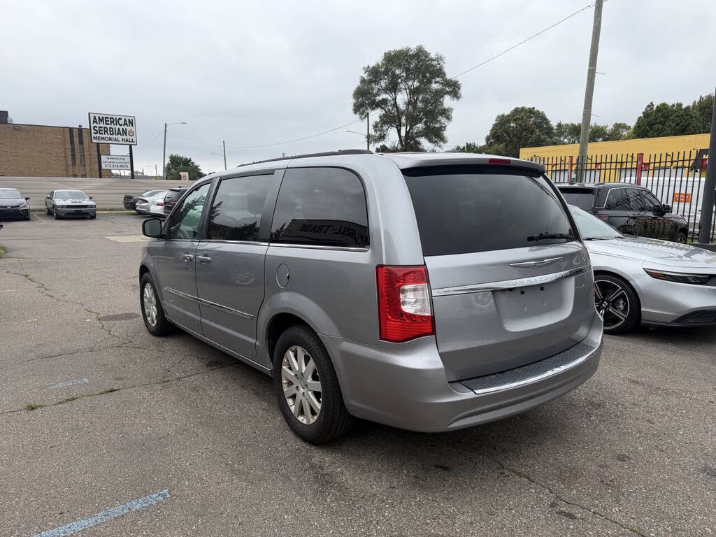 2015 Chrysler Town and Country Touring
