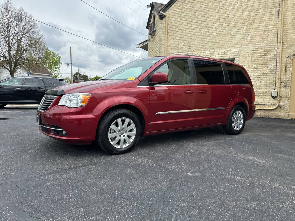 2015 Chrysler Town & Country Touring