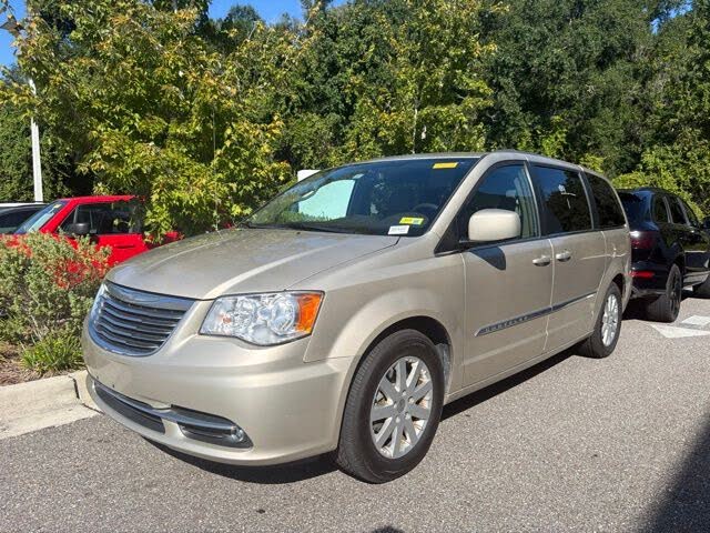 2015 Chrysler Town & Country Touring