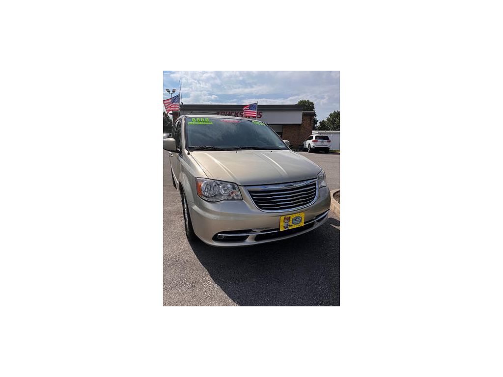 2016 Chrysler Town & Country Touring