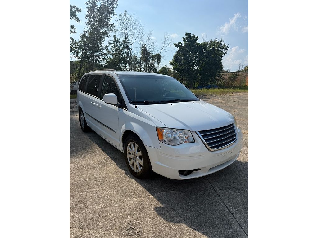 2016 Chrysler Town & Country Touring