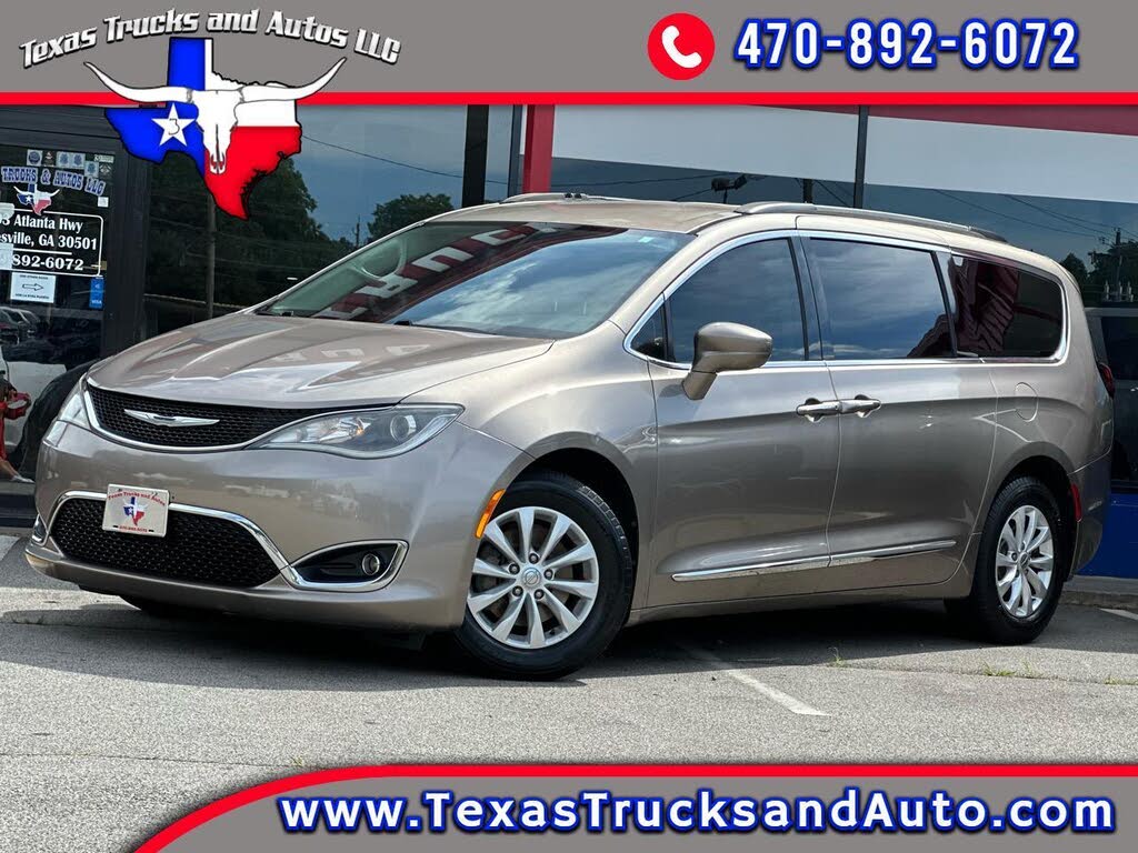2017 Chrysler Pacifica Touring Plus