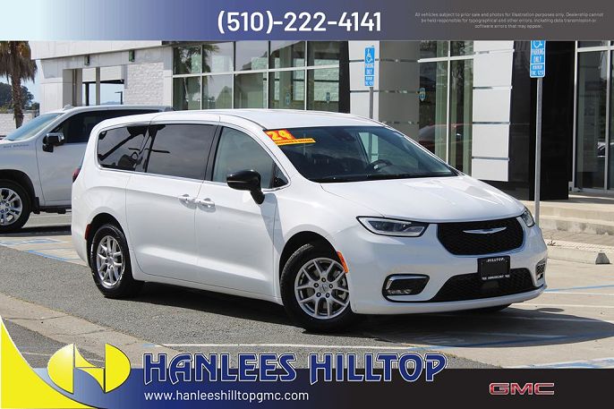 2024 Chrysler Pacifica Touring L